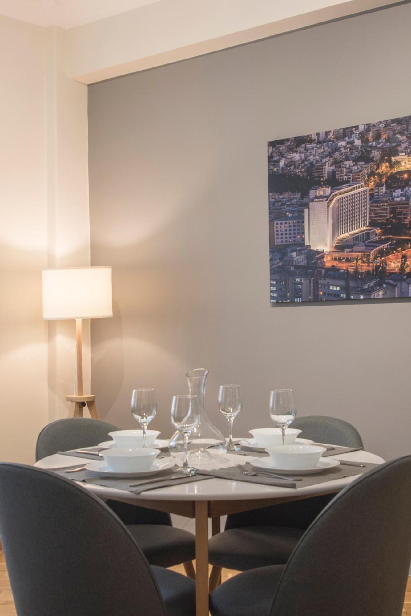 Modern Ilisian Apartment Athens Ngoại thất bức ảnh